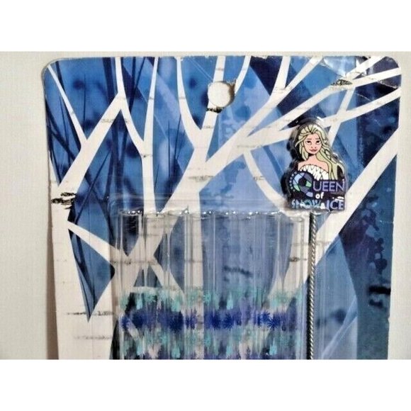 Disney Frozen II 9-Piece Reusable Straws Queen of Snow and Ice Cleaning Brush - Picture 2 of 3